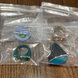 Lot of 4 rings Art glass plastic etc